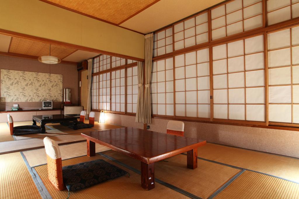 Hatsunoyu Yamanouchi  Room photo